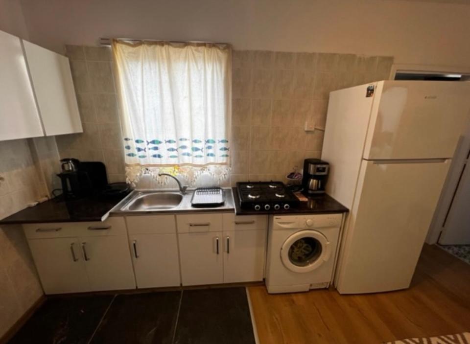 Girne Center 3 Rooms 150 M To Beach Εξωτερικό φωτογραφία