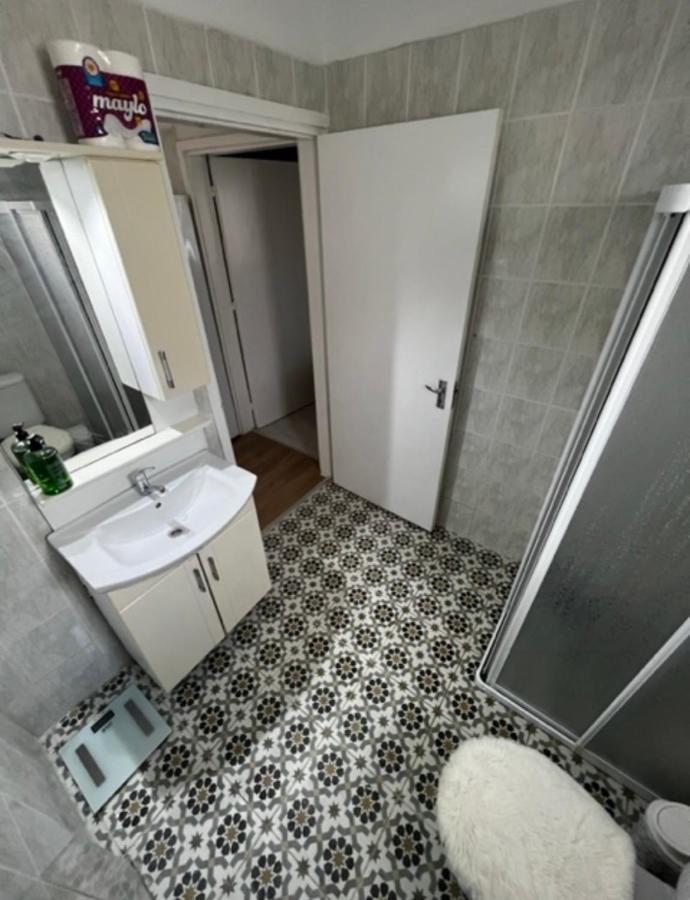 Girne Center 3 Rooms 150 M To Beach Εξωτερικό φωτογραφία
